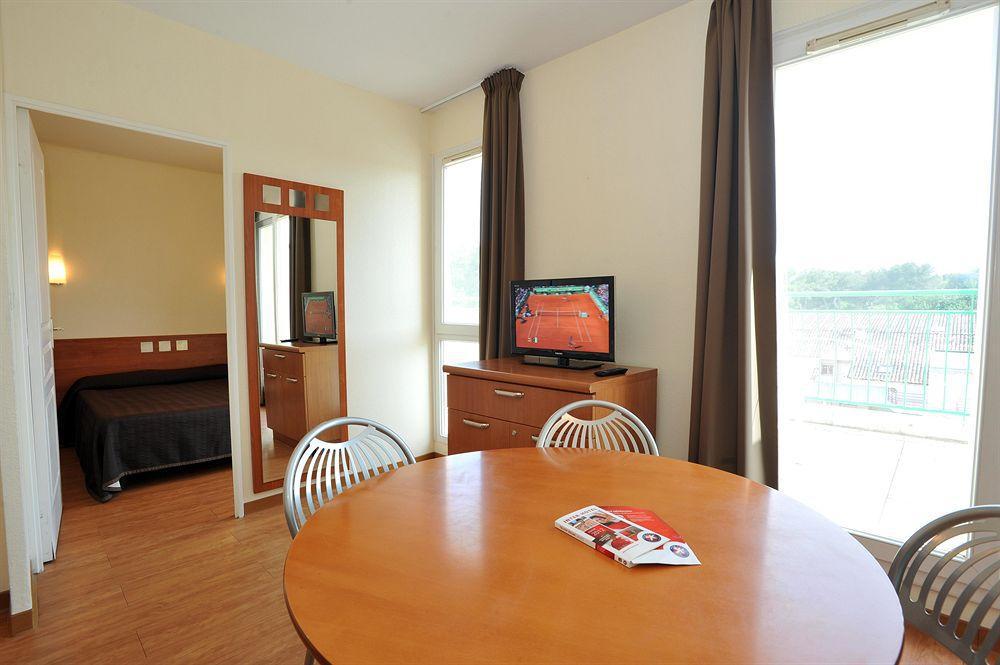 Inter-Hotel Sea Side Park Villeneuve-Loubet Εξωτερικό φωτογραφία